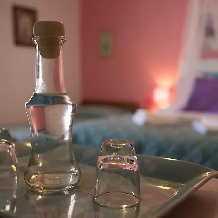 Minoas Apartment *